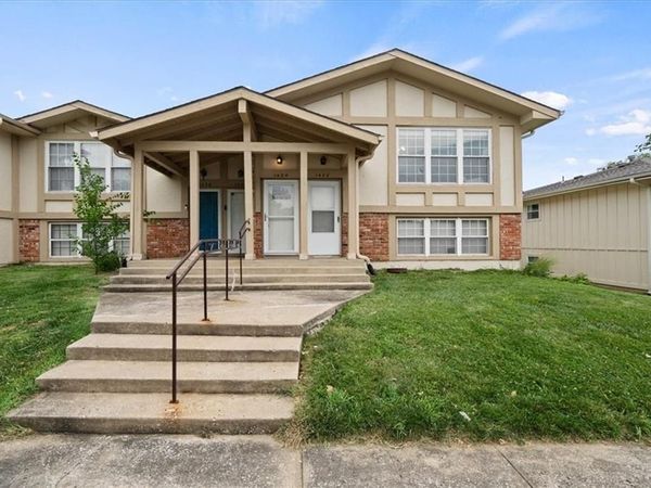 1434 NW 64th Terrace, Kansas City, MO 64118