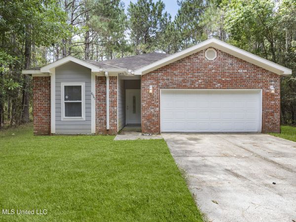 6061 W Madison Street, Bay Saint Louis, MS 39520