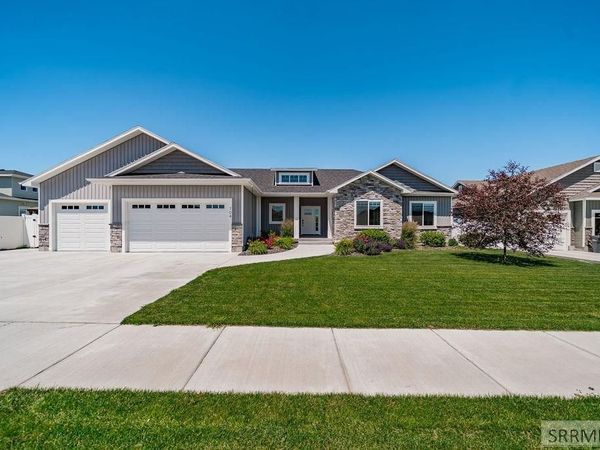 704 Deakon Court, IDAHO FALLS, ID 83402
