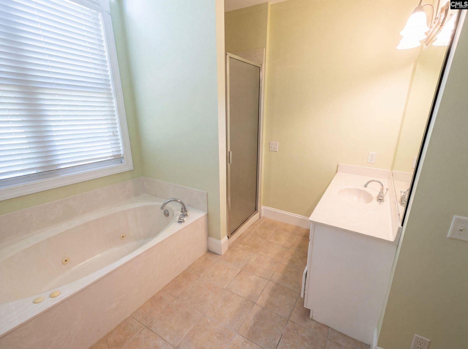 168 Harbour Watch Boulevard Photo 18