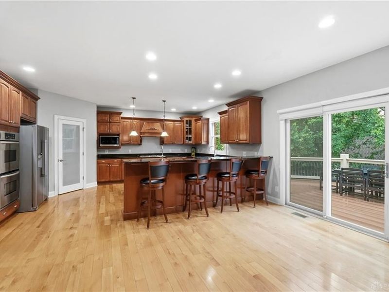 295 N Hills Boulevard, Springboro, OH 45066 Photo 13