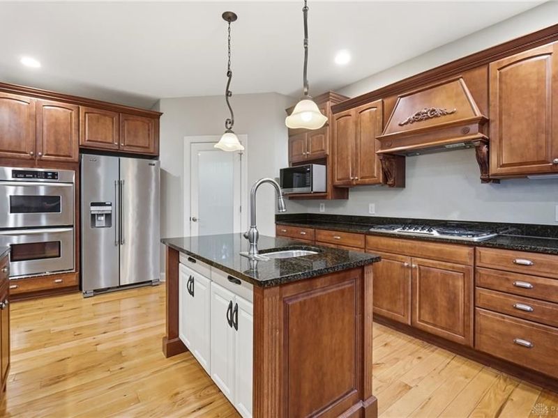 295 N Hills Boulevard, Springboro, OH 45066 Photo 17