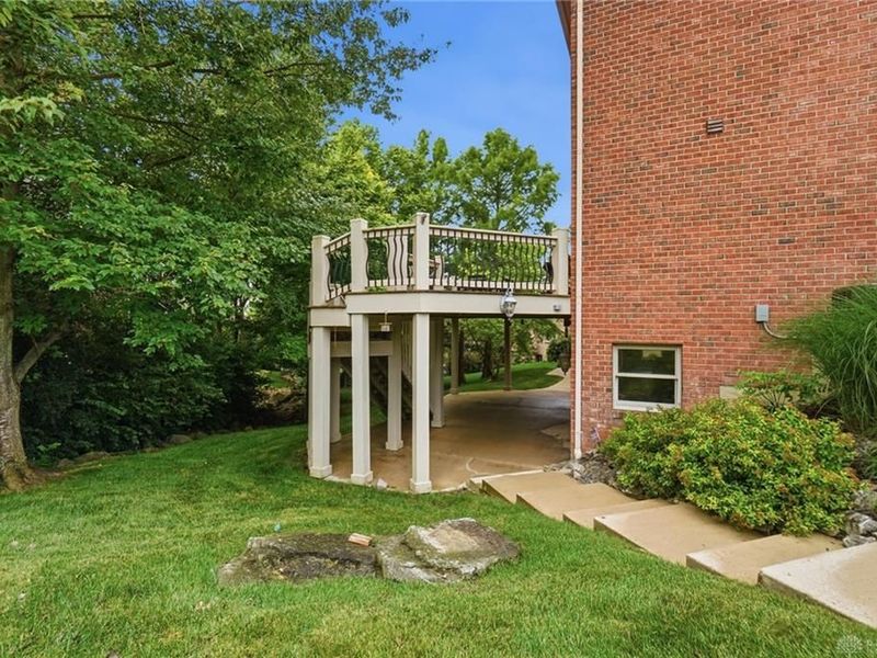 295 N Hills Boulevard, Springboro, OH 45066 Photo 54