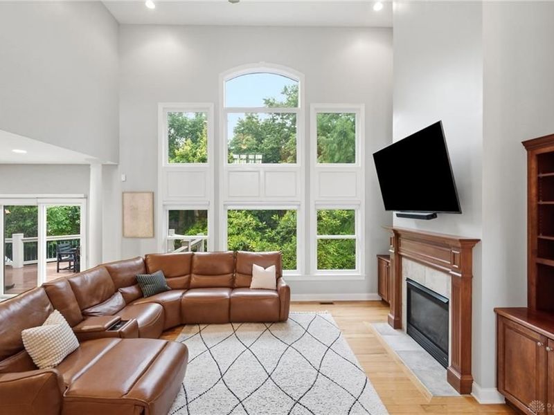 295 N Hills Boulevard, Springboro, OH 45066 Photo 8