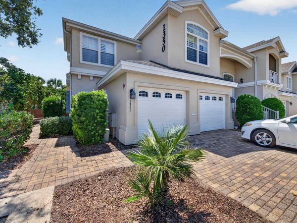 1351 Makarios Dr, St Augustine, FL 32080