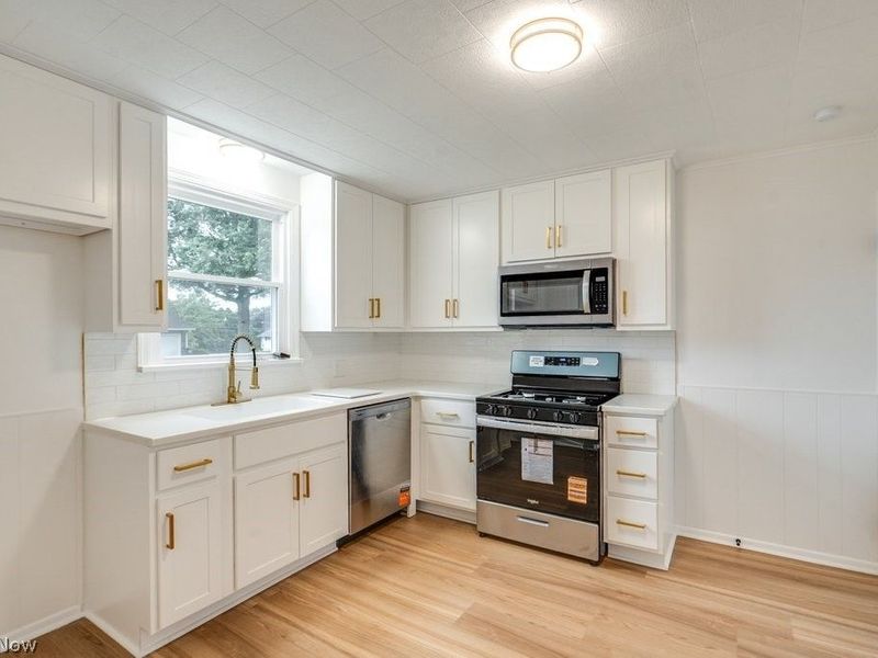 1026 Taggart Street NW, Massillon, OH 44646 Photo 9