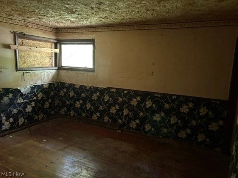 2033 Scenic Way, Akron, OH 44312 Photo 7