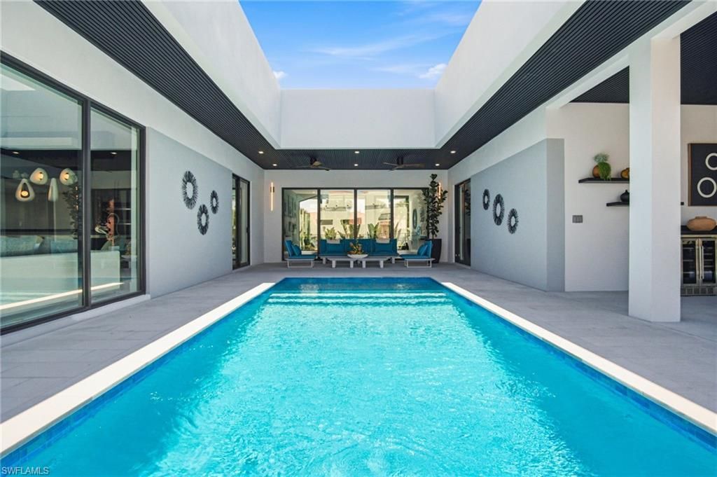 298 Castaways St , Marco Island, FL 34145 Photo