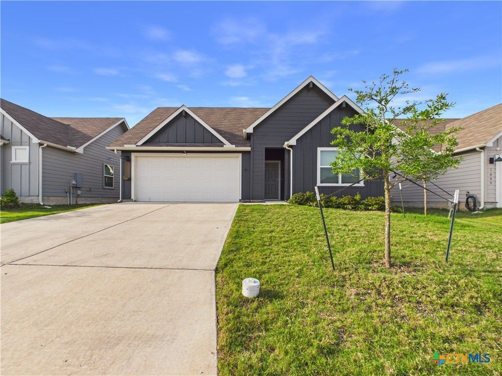 1012 Betsy Drive, Seguin, TX 78155 Main Photo