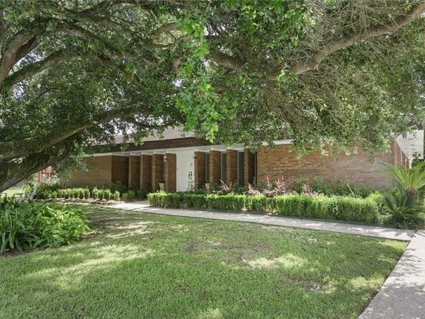 520 FAIRFIELD Avenue, Gretna, LA 70056