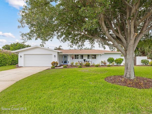 403 Coral Avenue , Melbourne Beach, FL 32951