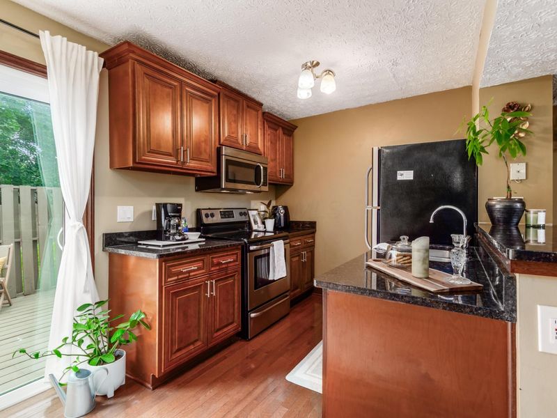 5115 Singleton Drive, Unit 39C, Hilliard, OH 43026 Photo 11