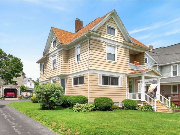 57 N Genesee Street , Geneva, NY 14456