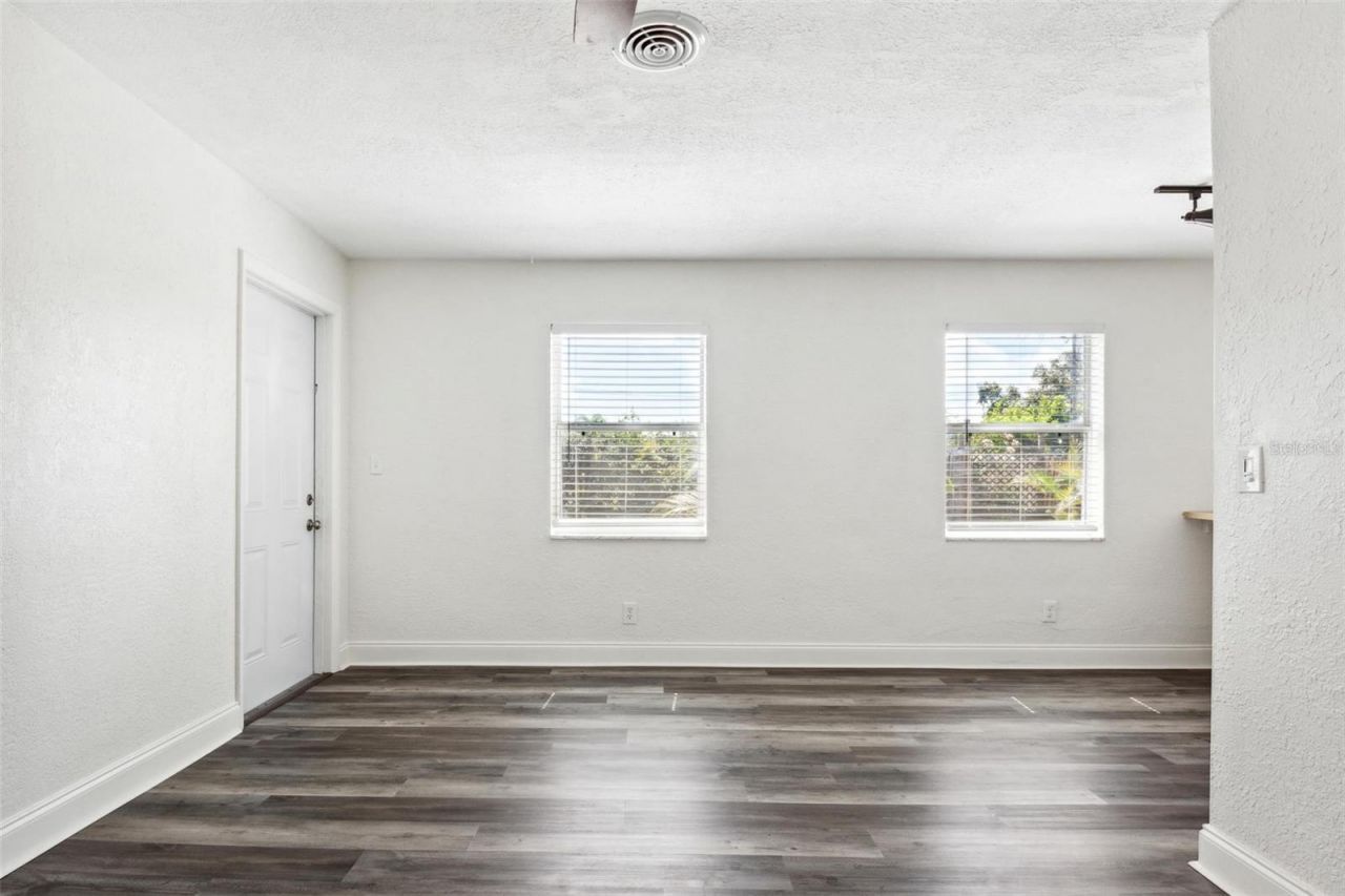 1230 70th Street N, Saint Petersburg, FL 33710 Photo