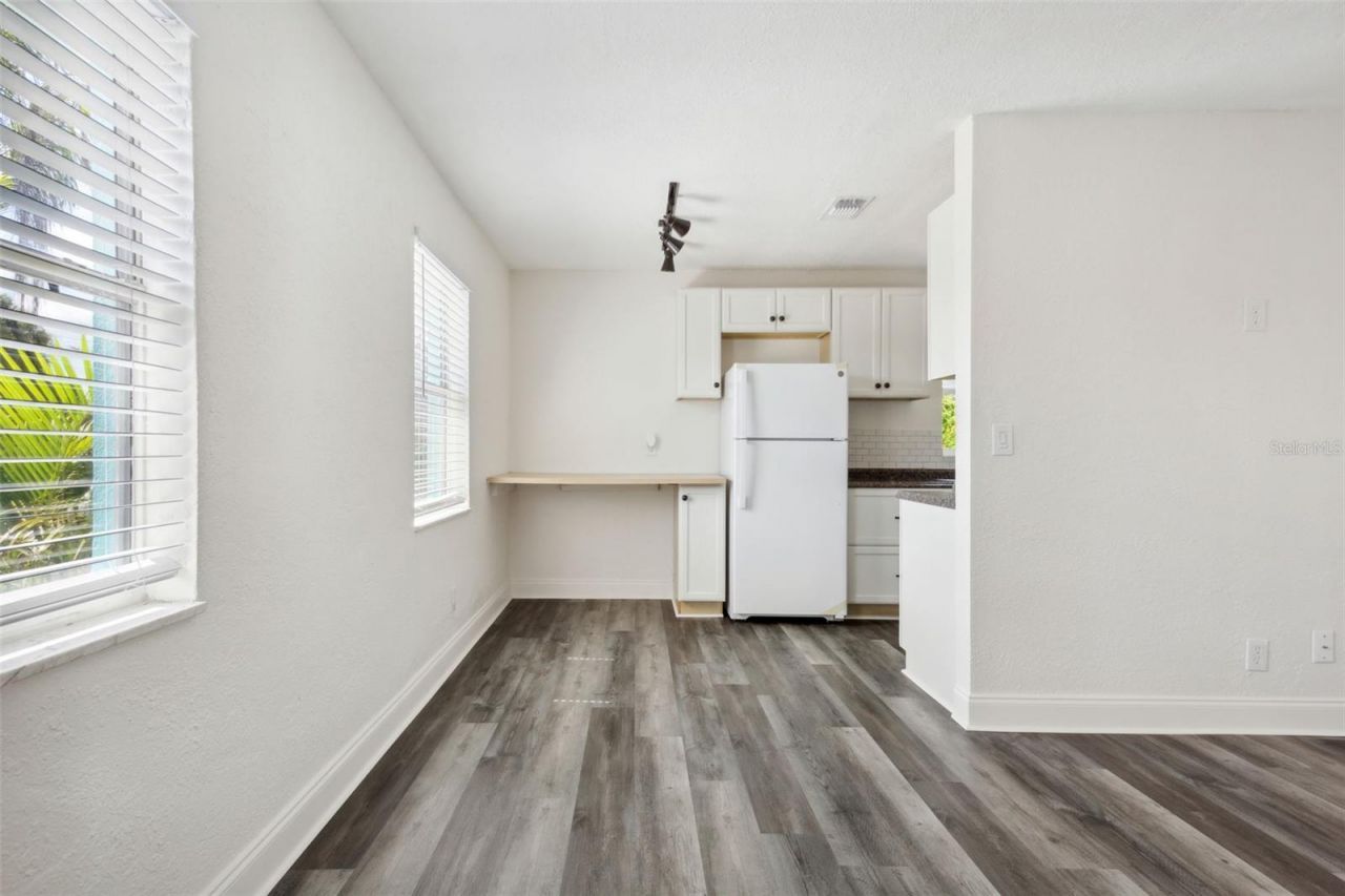 1230 70th Street N, Saint Petersburg, FL 33710 Photo