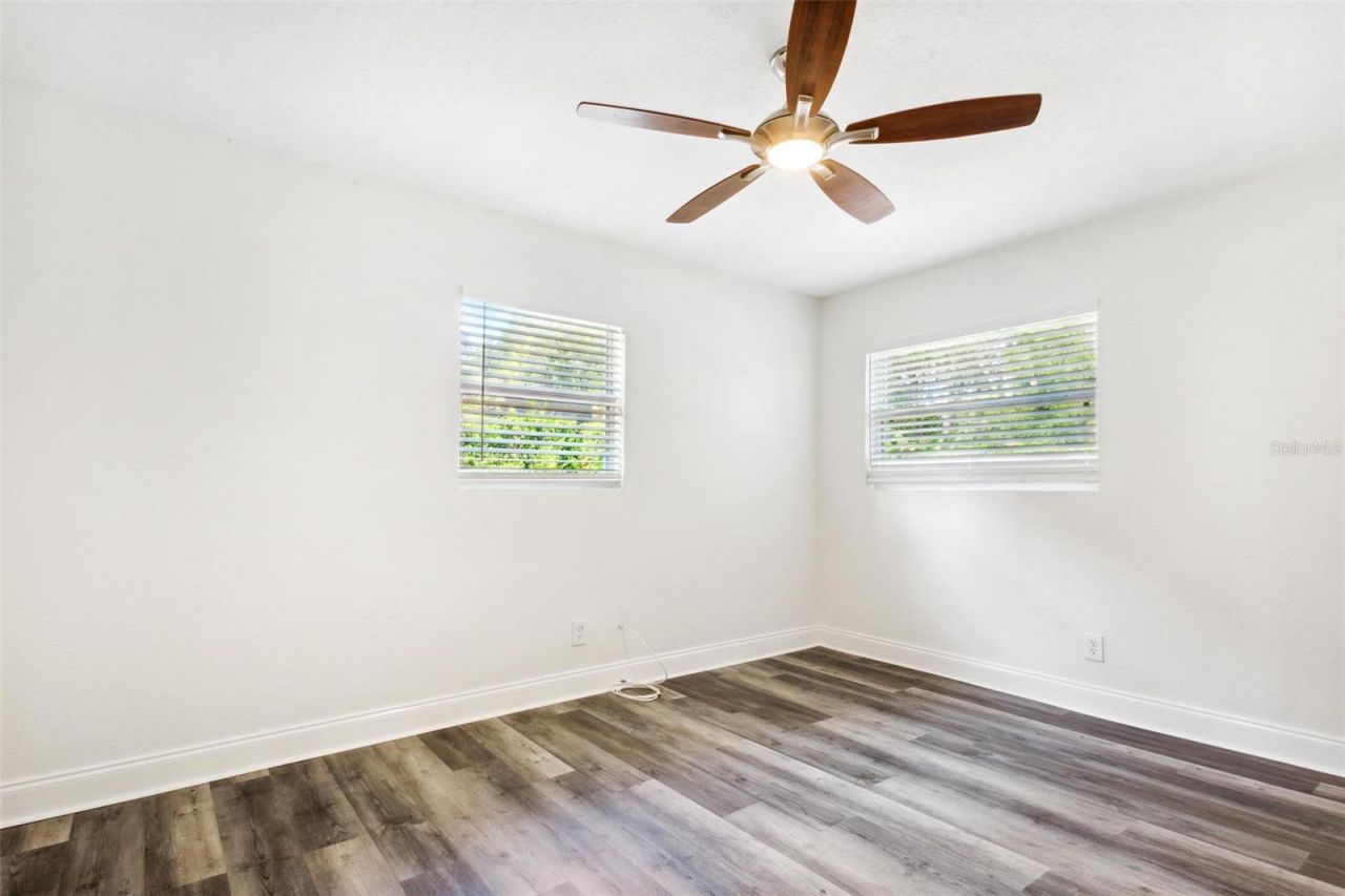 1230 70th Street N, Saint Petersburg, FL 33710 Photo