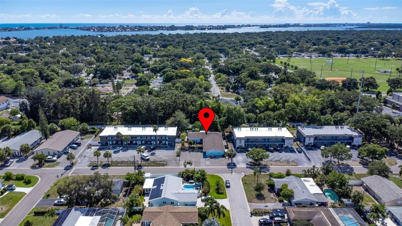 1230 70th Street N, Saint Petersburg, FL 33710 Photo