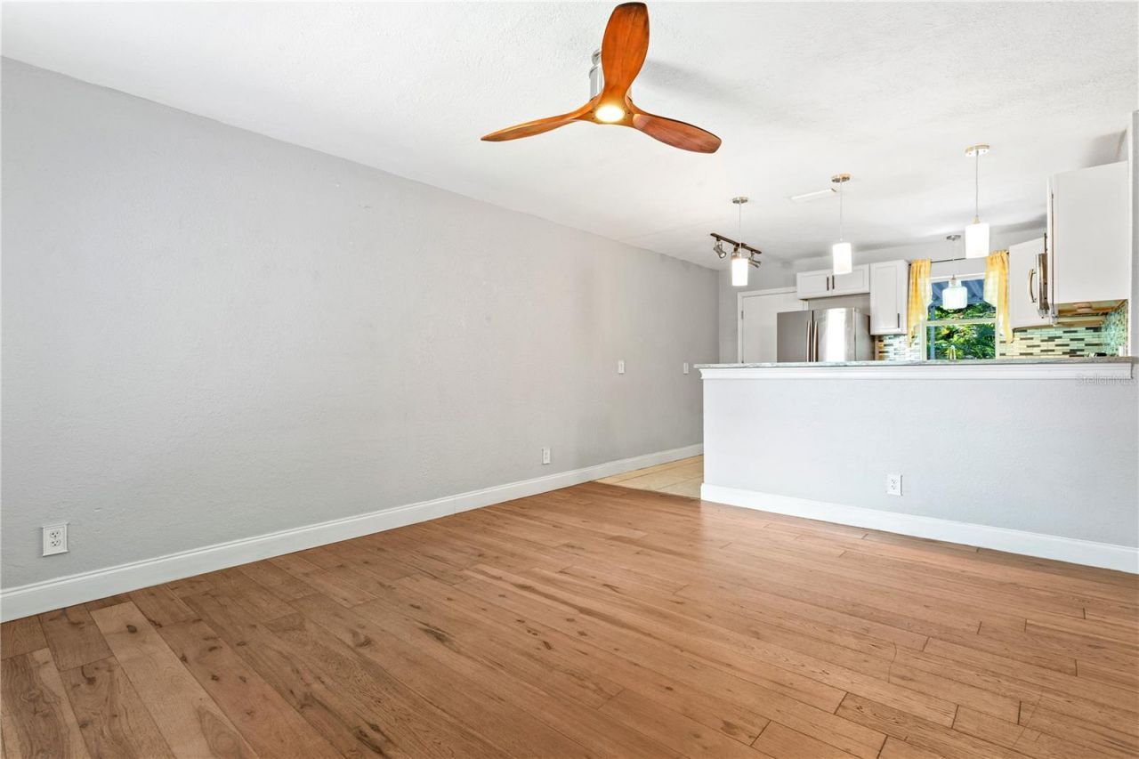 1230 70th Street N, Saint Petersburg, FL 33710 Photo