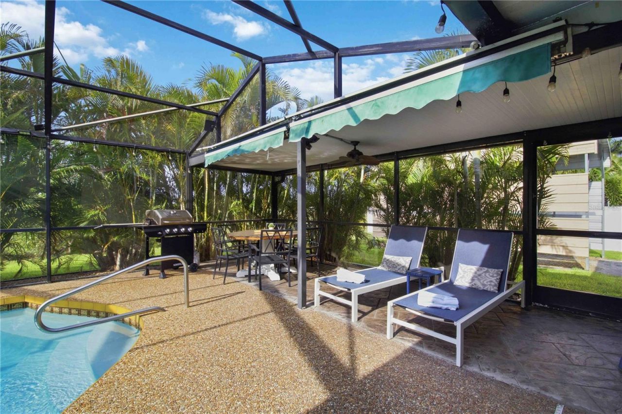 8003 19th Avenue Drive W, Bradenton, FL 34209 Photo