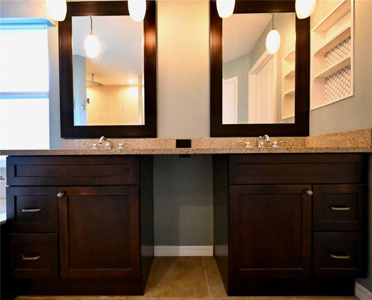 2043 Old Trenton Lane, Sarasota, FL 34232 Photo