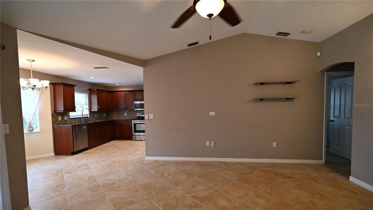 2043 Old Trenton Lane, Sarasota, FL 34232 Photo