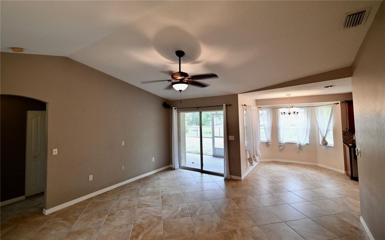 2043 Old Trenton Lane, Sarasota, FL 34232 Photo