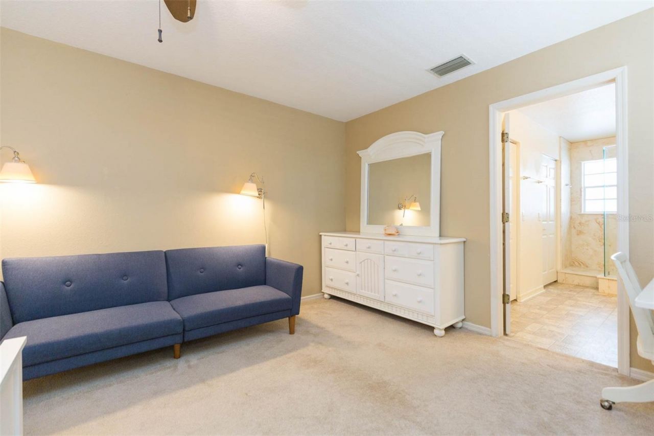 4210 W Roland Street , Tampa, FL 33609 Photo