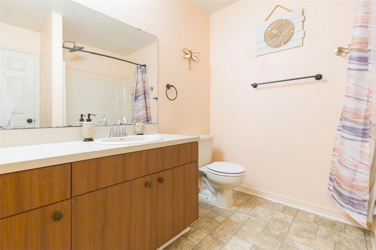 4210 W Roland Street , Tampa, FL 33609 Photo