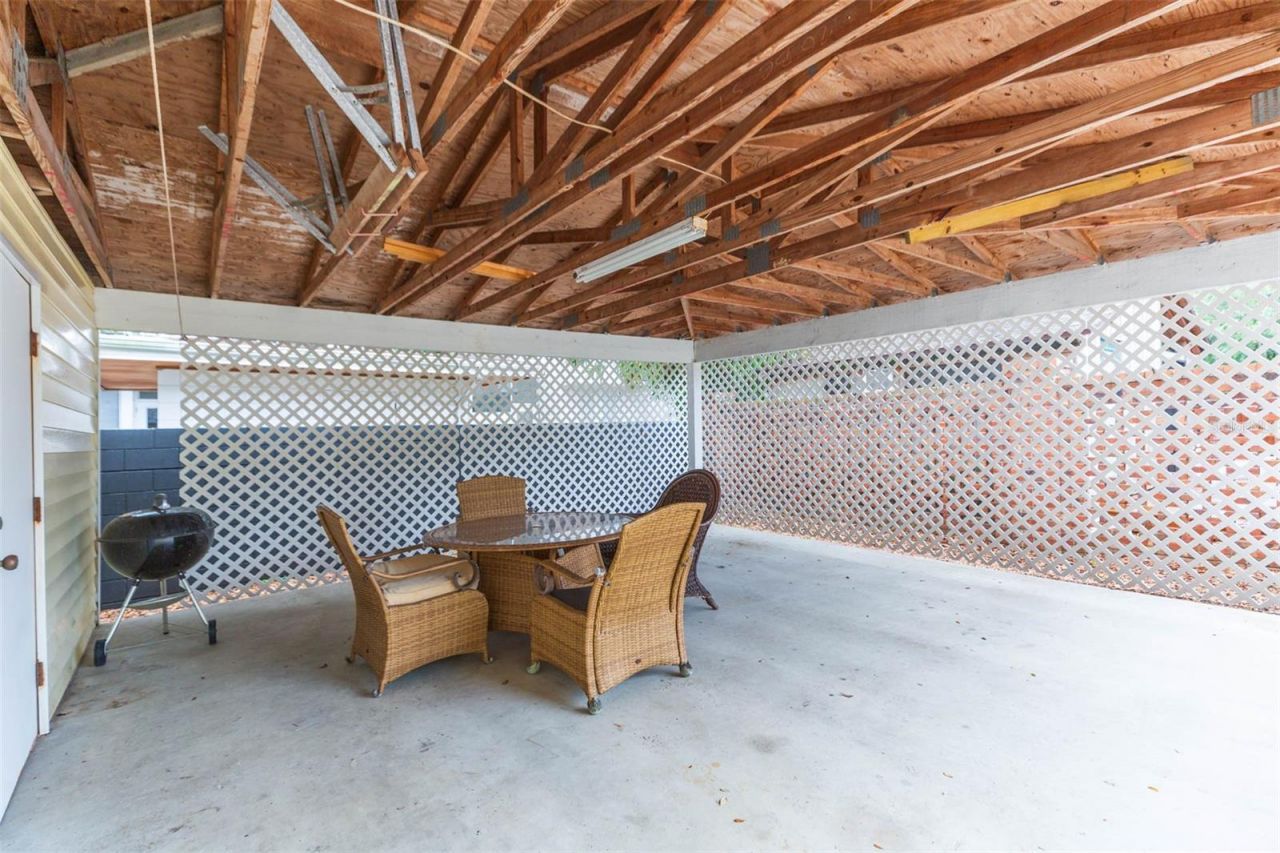 4210 W Roland Street , Tampa, FL 33609 Photo