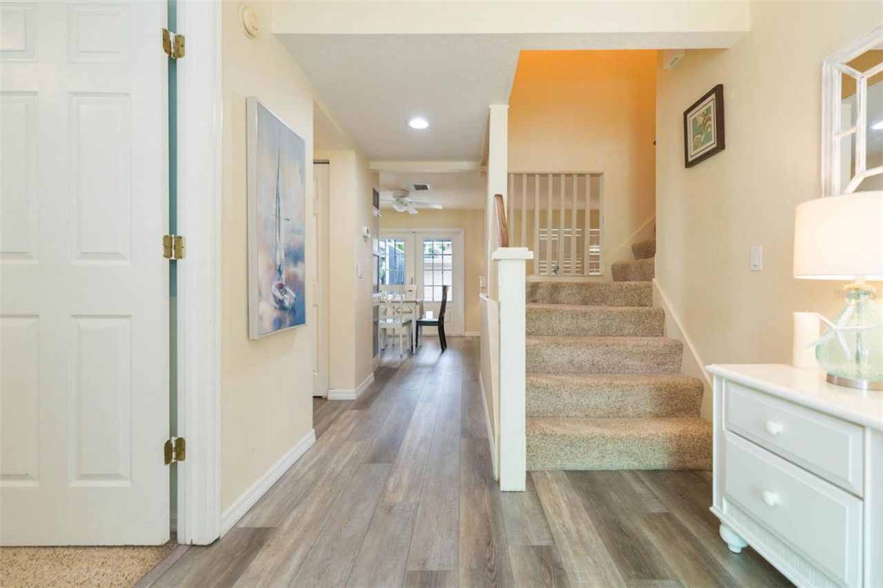 4210 W Roland Street , Tampa, FL 33609 Photo