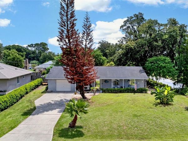 1115 WOODSIDE DRIVE, DAYTONA BEACH, FL 32117