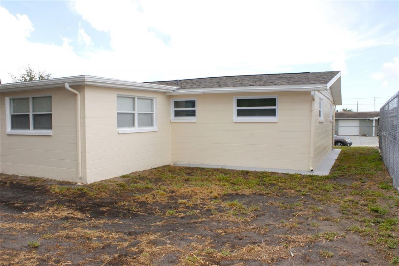 5102 Manor Drive, New Port Richey, FL 34652 Photo
