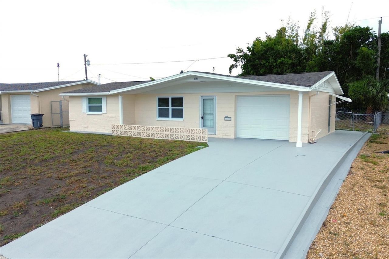 5102 Manor Drive, New Port Richey, FL 34652 Photo