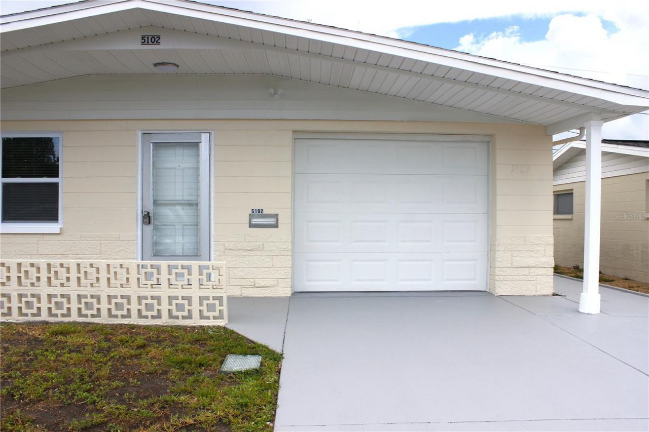 5102 Manor Drive, New Port Richey, FL 34652 Photo