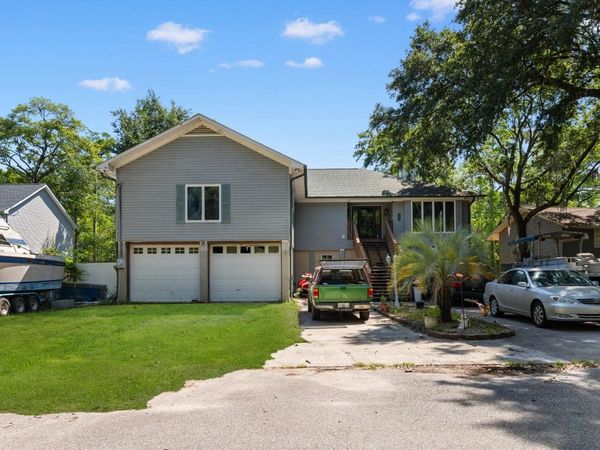455 River Rd. , Conway, SC 29526