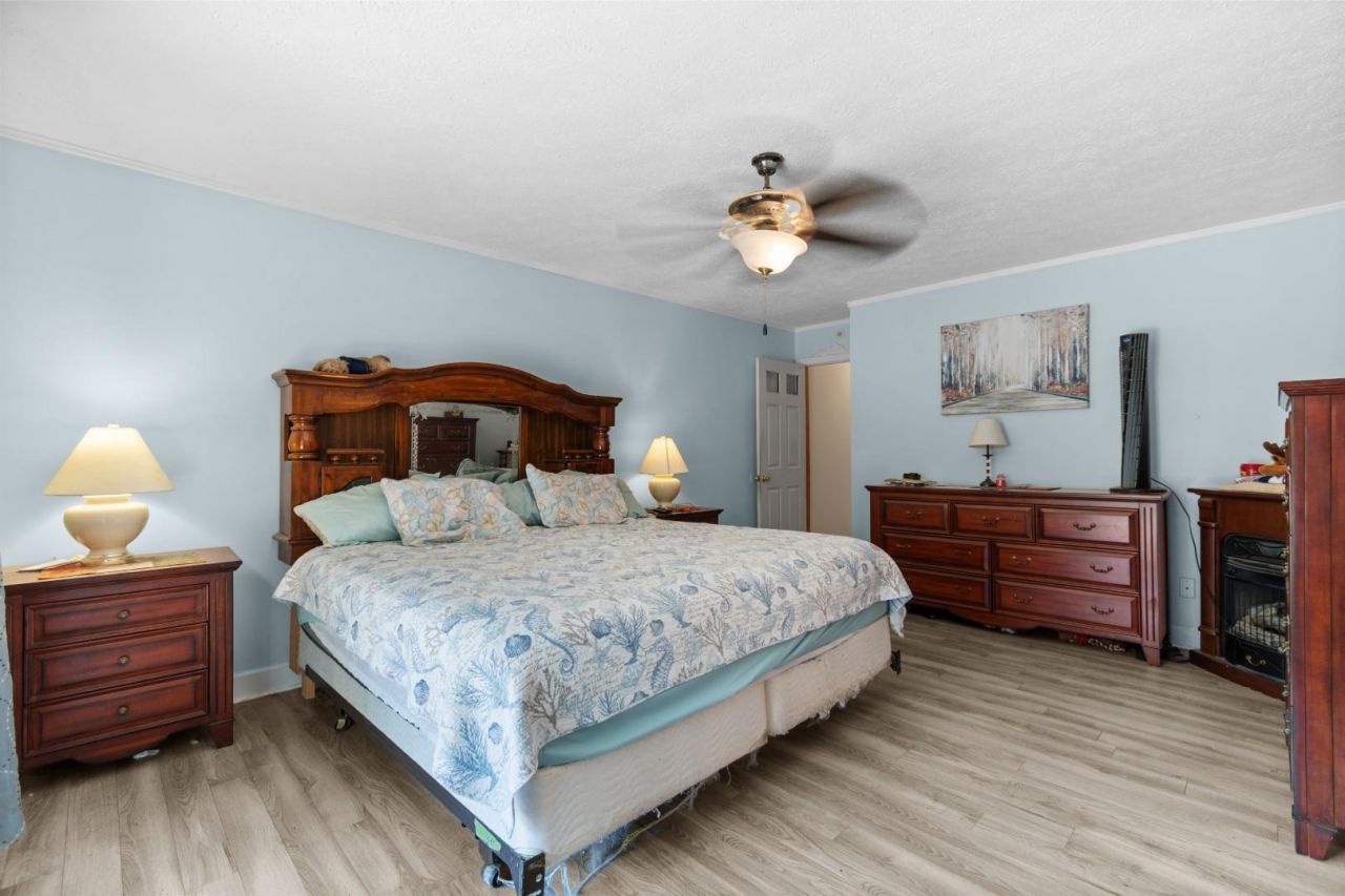 455 River Rd.  Photo 13
