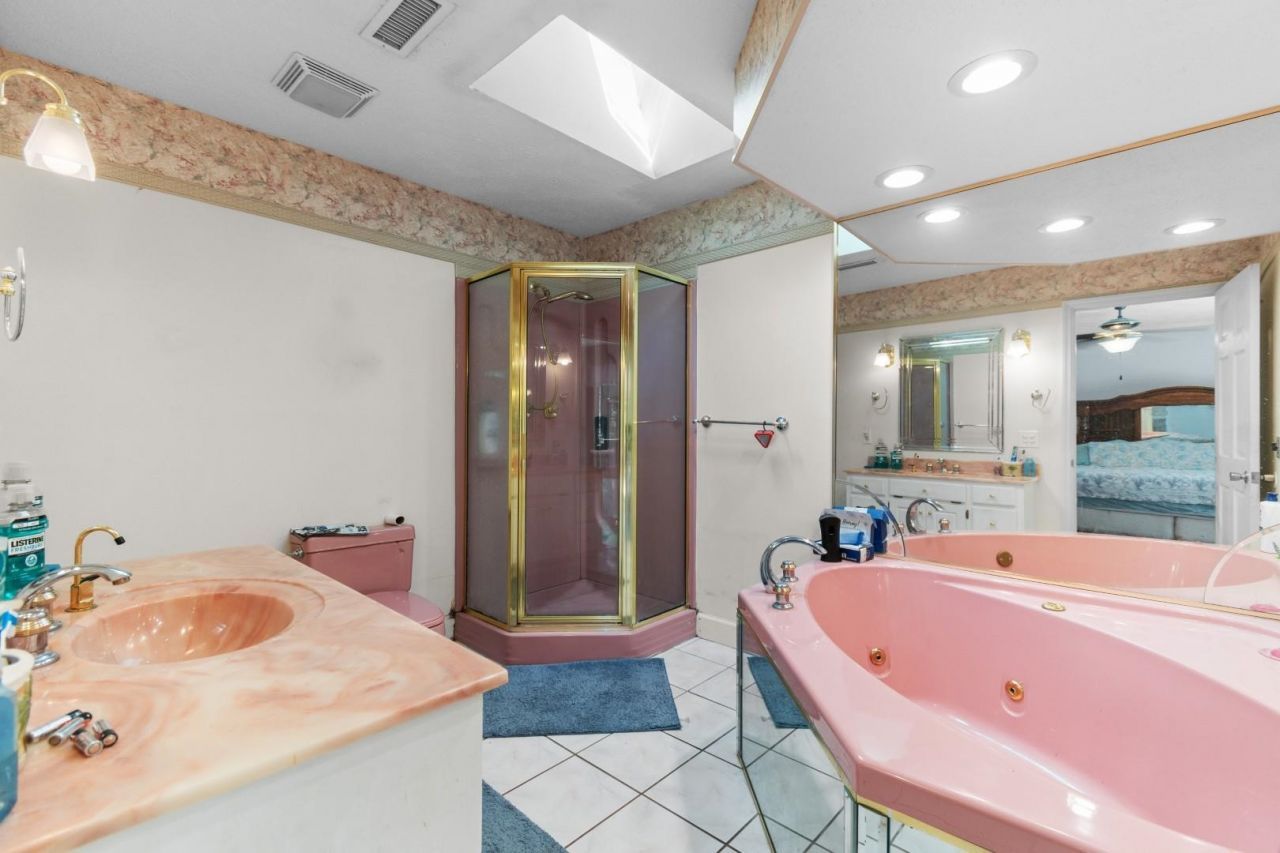 455 River Rd.  Photo 15
