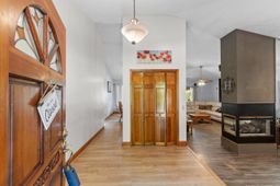 455 River Rd.  photo 4
