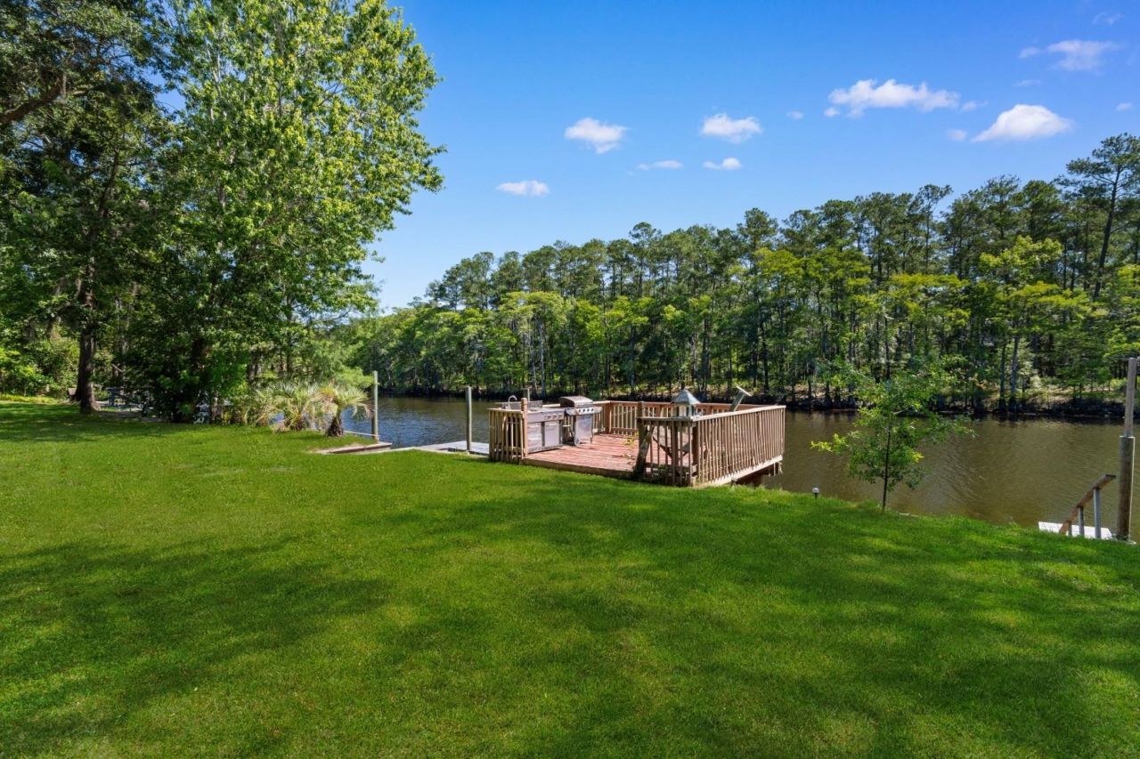 455 River Rd.  Photo 31