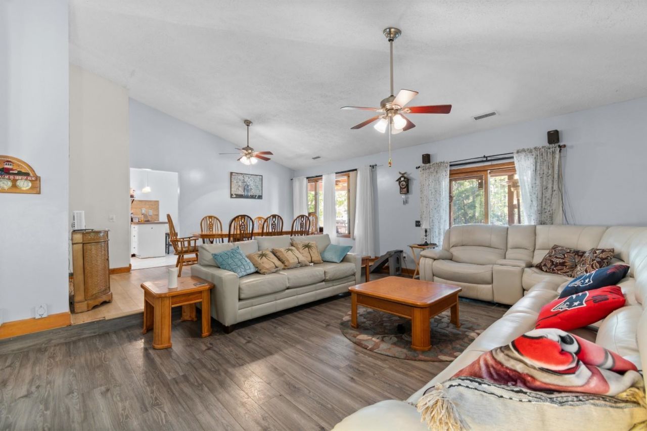 455 River Rd.  Photo 8
