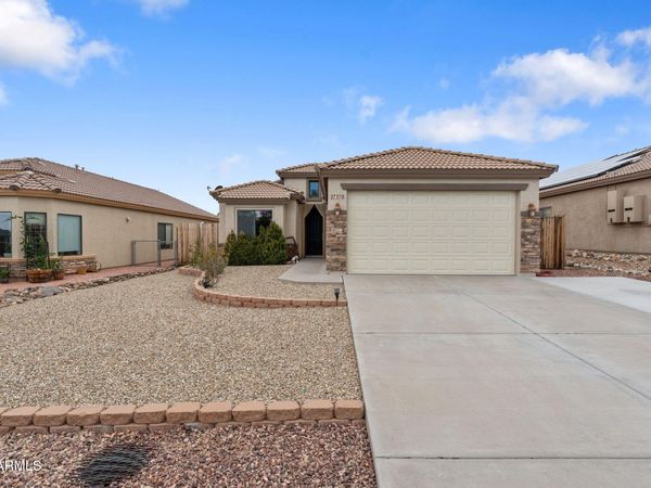 27170 S BENNETT Way, Congress, AZ 85332