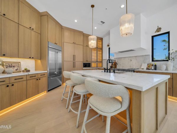 7681 E CAMPO BELLO Drive, Scottsdale, AZ 85255