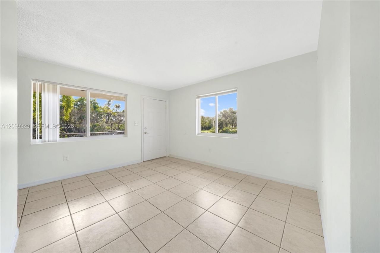 480 NW 24th Ave , Unit 23, Fort Lauderdale, FL 33311 Photo