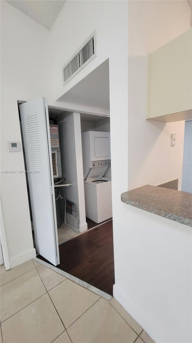 9877 Nob Hill Ln , Unit 9877, Sunrise, FL 33351 Photo