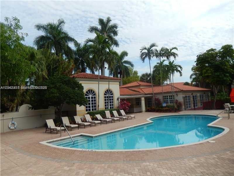 9877 Nob Hill Ln , Unit 9877, Sunrise, FL 33351 Photo