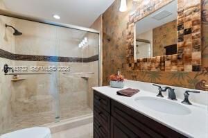 104 Coastal Dr , Key Largo, FL 33037 Photo