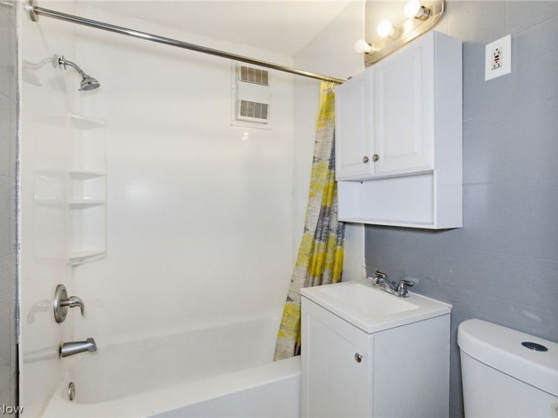 13120 Crennell Avenue, Cleveland, OH 44105 Photo 16