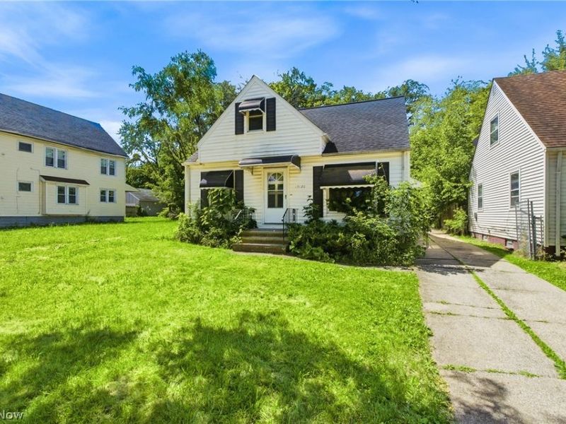 13120 Crennell Avenue, Cleveland, OH 44105 Photo 3