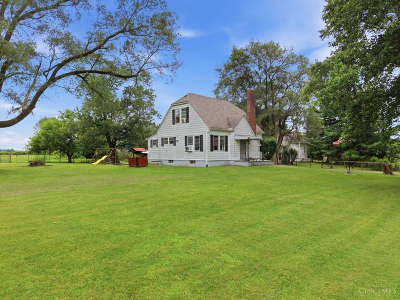 16470 Moon Road, Green Township, OH 45154 Photo 2