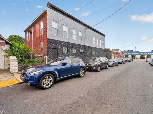 9 Morrell St, Elizabeth, NJ 07201